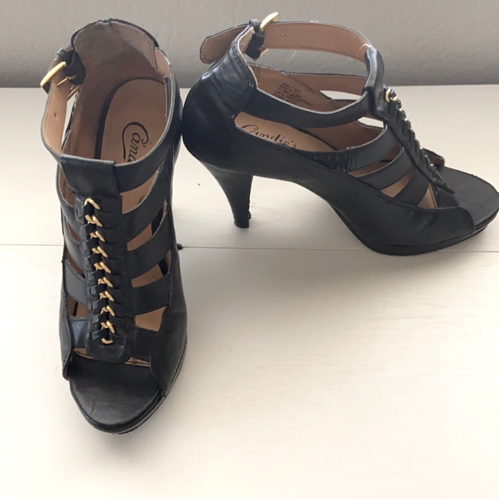 Candie’s Black heels size 6m I. Great condition